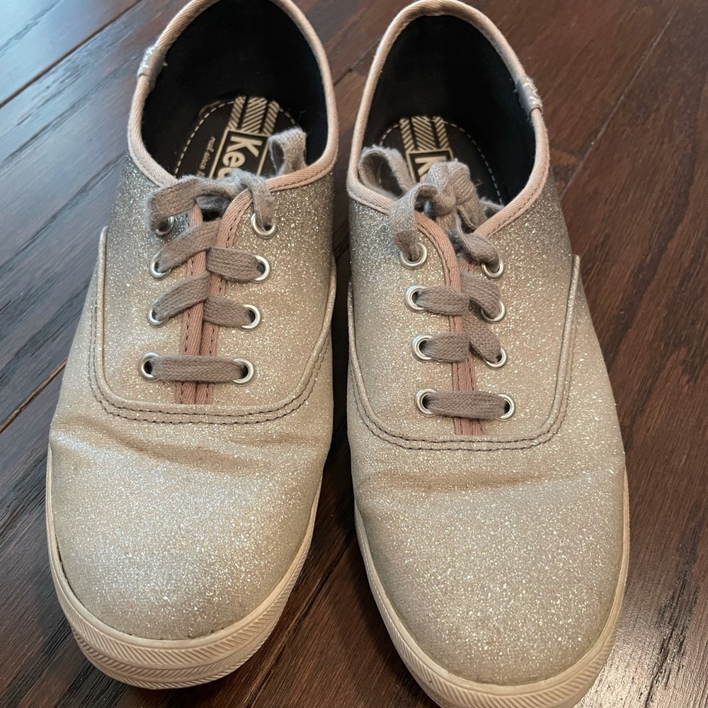 Women’s keds